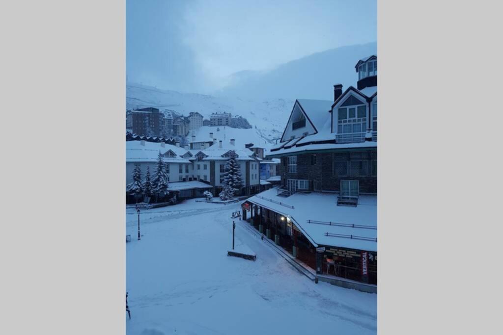 Apartamento en la mejor zona de la Sierra junto a los remontes Reformado en 2021 Sierra Nevada Exterior foto